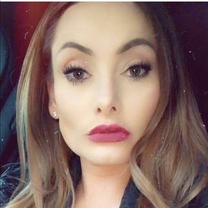 Meet your Posher, Stacey